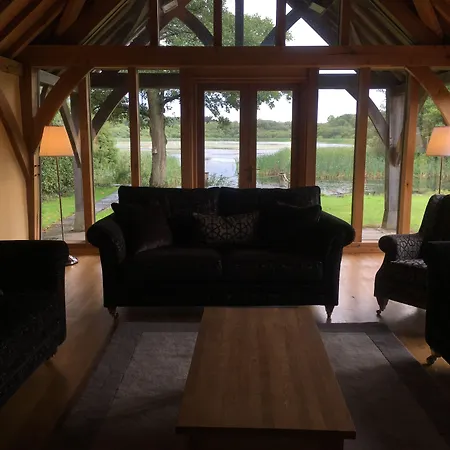 The Tranquil Otter 5* Carlisle (Cumbria)