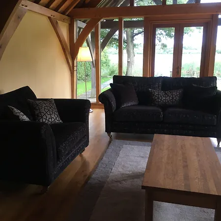 The Tranquil Otter 5*