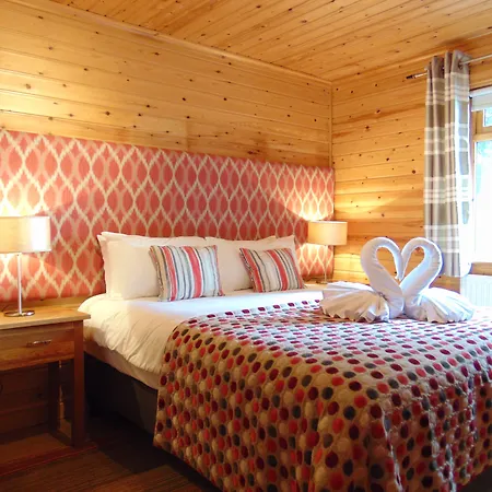 The Tranquil Otter Hotel