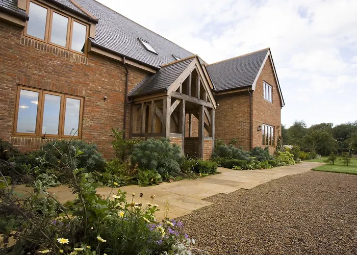 The Tranquil Otter Hotel