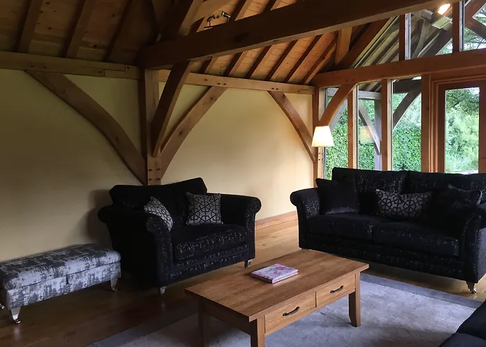 The Tranquil Otter Hotel